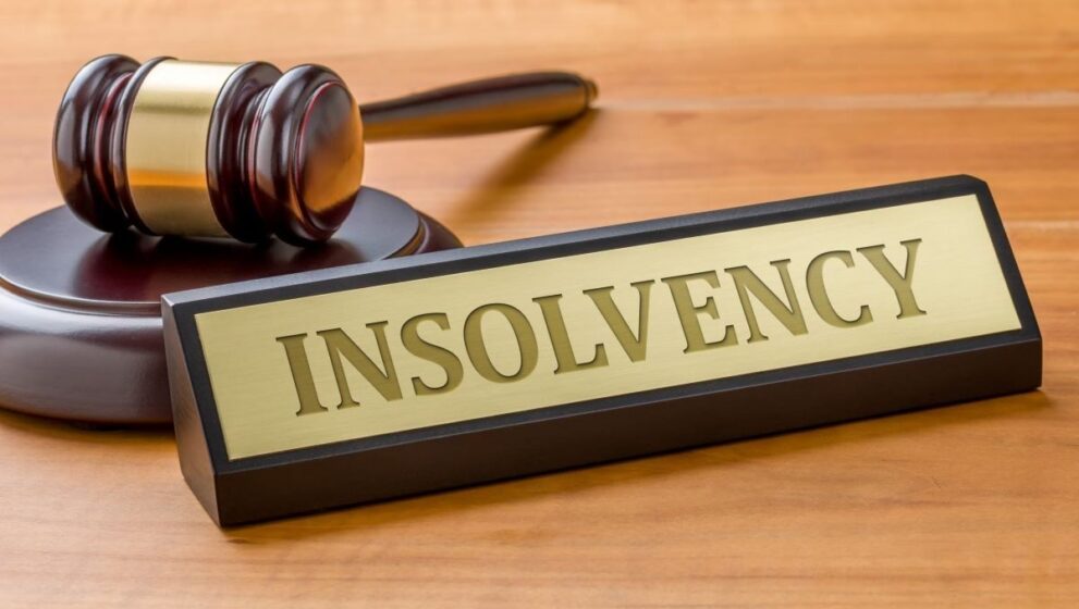 When Should a Business Owner Call an Insolvency Lawyer?